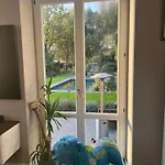 Doppelzimmer In Mit Poollandschaft, Sauna, Fitness Und Whirpool Quarto em Acomodações Particulares Tönisvorst