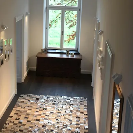 Manor House With Pool Area *