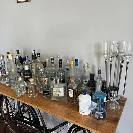 Manor House With Pool Area