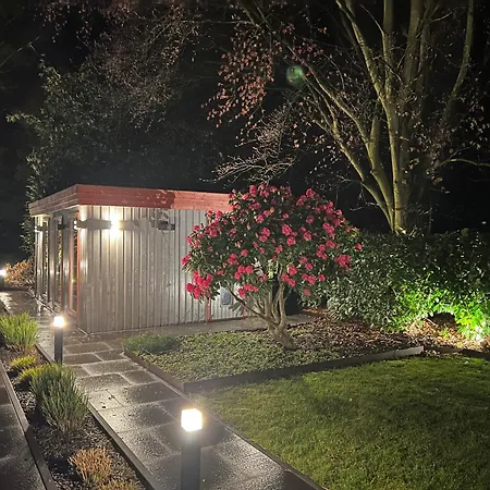 Doppelzimmer In Mit Poollandschaft, Sauna, Fitness Und Whirpool Quarto em Acomodações Particulares Tönisvorst