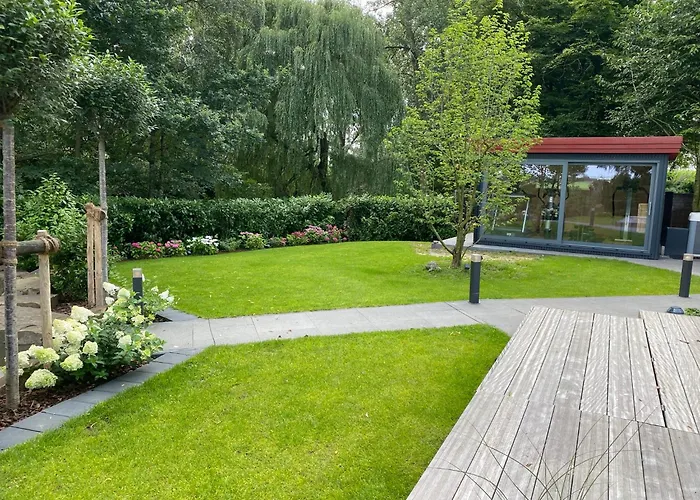 Manor House With Pool Area Pansiyon Tönisvorst